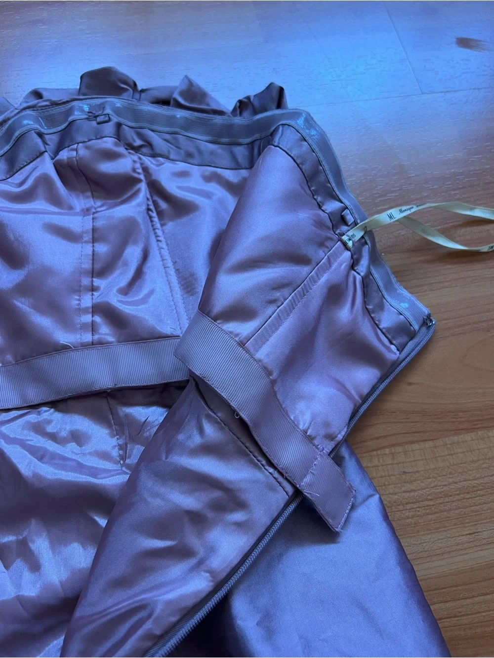 NWT Monique Lhuillier Bridesmaids Mauve Satin Mini Dress